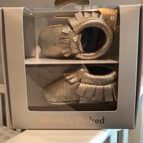 Freshly Picked Shoes - Freshly Picked Platinum Size 0